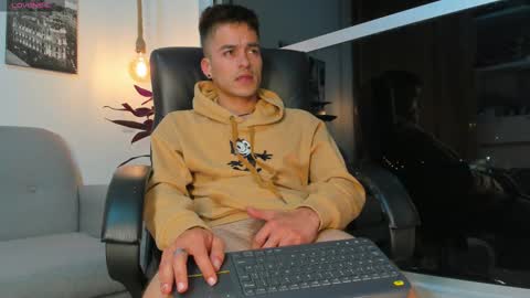 JACOB STONES online show from February 11, 8:05 am