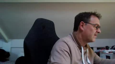 FineAndSimple online show from October 24, 1:23 pm