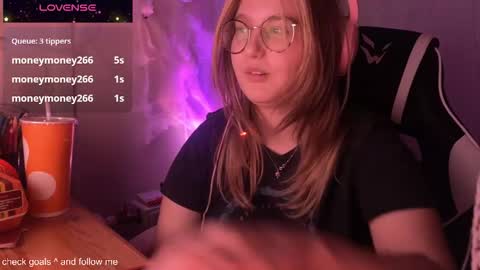 jacywinslat online show from November 6, 7:39 pm