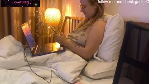 jacywinslat online show from January 12, 4:25 pm