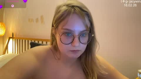 jacywinslat online show from February 18, 12:38 pm