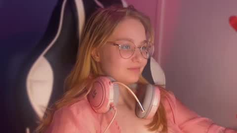 jacywinslat online show from February 15, 11:47 pm