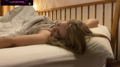 jacywinslat online show from December 5, 3:32 pm