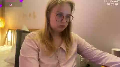 jacywinslat online show from February 11, 11:14 am