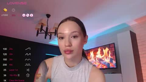 Jade online show from December 1, 7:01 pm