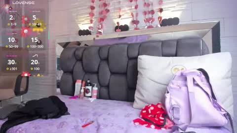  JADE  online show from February 6, 6:54 pm