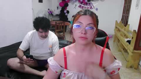 jade and jhon online show from November 30, 3:13 am