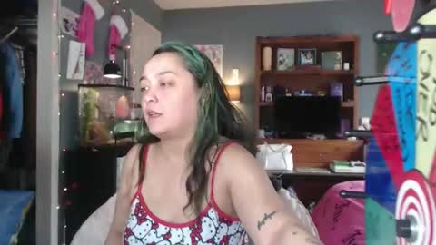 Jade online show from March 13, 6:22 pm