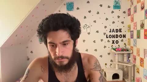 Jade online show from March 8, 5:22 pm