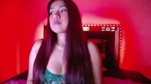 jade online show from May 15, 6:22 am