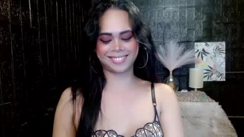 Jade online show from December 9, 4:26 pm