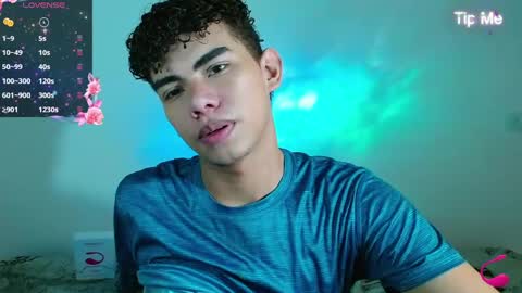 javi15  online show from December 15, 6:29 am