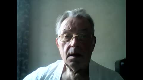 Snapshot of jahanc01 chatting on October 5, 5:49 am Malko online show from October 5, 5:49 am