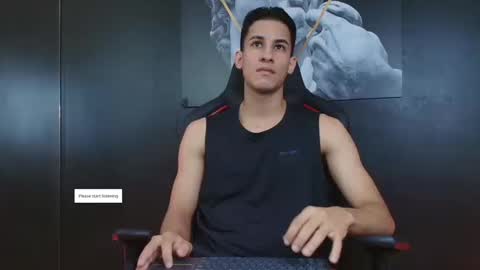 Snapshot of jakemoxley chatting on September 17, 2:42 pm JakeMoxley online show from September 17, 2:42 pm