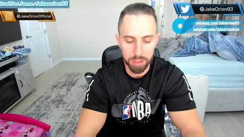 Snapshot of jakeorion chatting on December 8, 6:50 pm Jake Orion online show from December 8, 6:50 pm