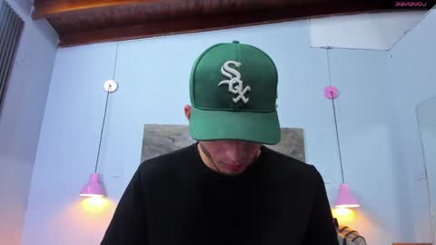 james_06_ online show from April 27, 11:41 am