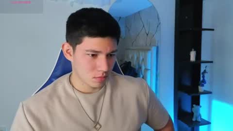 james_cr online show from June 29, 12:16 pm