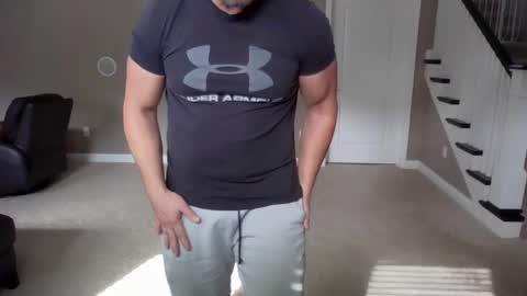 Snapshot of jamesmckendree chatting on November 1, 7:02 pm jamesmckendree online show from November 1, 7:02 pm