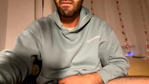 Snapshot of jamessandt chatting on October 28, 9:05 pm jamessandt online show from October 28, 9:05 pm