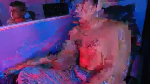 Jamesshott  online show from January 14, 2:08 am