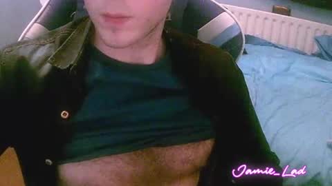 Jamie online show from December 7, 9:39 pm