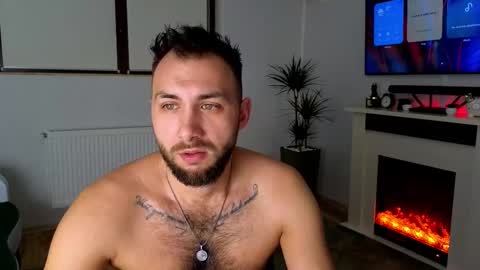 Robbie online show from November 21, 6:00 am