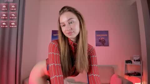 Snapshot of jane_everly chatting on October 21, 5:45 am Jane online show from October 21, 5:45 am