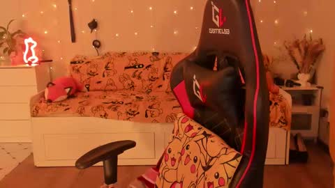 Jane online show from October 6, 7:10 pm