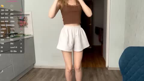 Stacy online show from December 19, 8:32 am