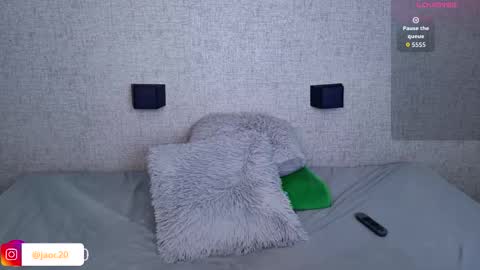 Jaor Owens online show from February 25, 1:09 am