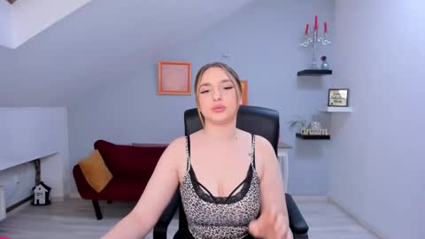 JaquelinLaurent online show from February 23, 10:56 pm