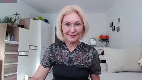 Jasmin room for people 40 online show from October 9, 2:00 pm