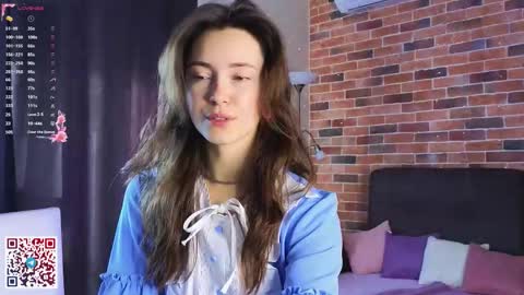 Chloe online show from October 13, 6:04 am