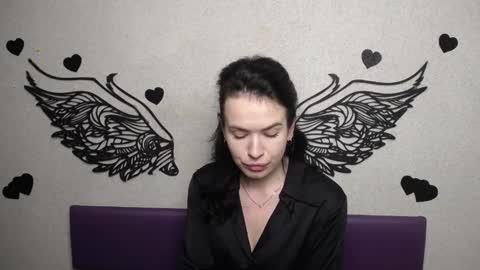 JasmineKouch online show from November 29, 7:10 pm