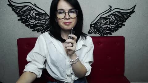 Snapshot of jasminekouch chatting on February 9, 6:26 pm JasmineKouch online show from February 9, 6:26 pm