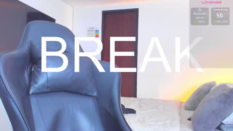 JBrooksXx online show from October 21, 10:13 pm