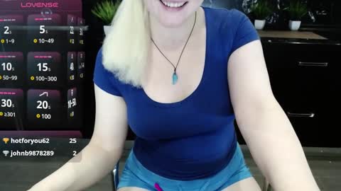 Snapshot of jassicaonline chatting on December 14, 2:44 am jassicaonline online show from December 14, 2:44 am