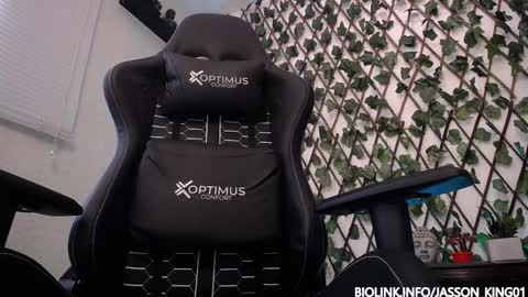 Snapshot of jasson_king01 chatting on October 9, 12:32 pm JKing online show from October 9, 12:32 pm