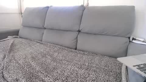 Javier  online show from January 12, 3:36 pm