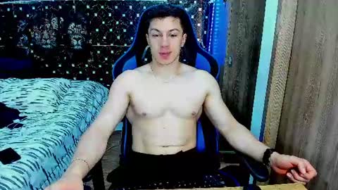 Javier online show from July 28, 7:26 pm