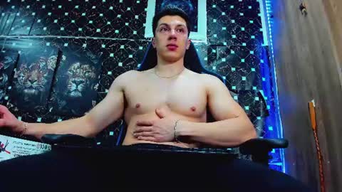 Javier online show from June 15, 5:54 am
