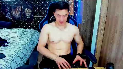 Javier online show from July 28, 7:39 pm