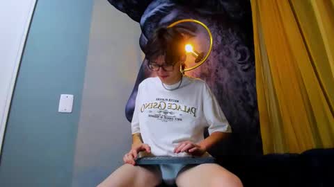 Jax Valentine online show from February 21, 11:30 pm