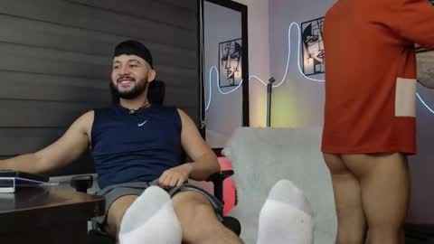 Jaxon online show from November 23, 9:13 pm