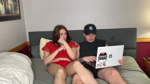 FlameCouple online show from January 15, 1:34 am