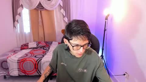 Jaxvance online show from June 1, 11:11 am