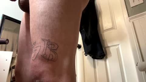 Snapshot of jaxxxdaddy chatting on December 5, 9:22 am jax online show from December 5, 9:22 am