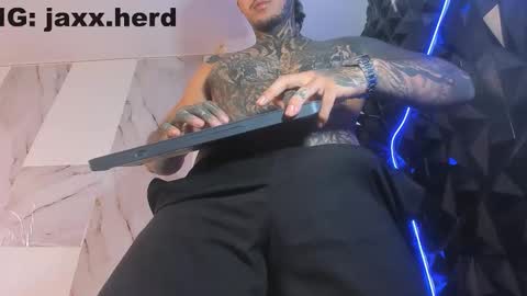 Snapshot of jaxxxonherd chatting on October 4, 2:37 pm Michael online show from October 4, 2:37 pm