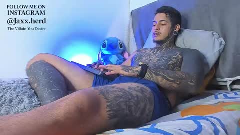 Snapshot of jaxxxonherd chatting on October 17, 4:44 pm Michael online show from October 17, 4:44 pm