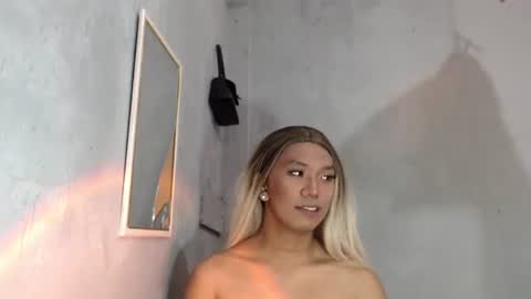 jay_xxx24 online show from May 1, 2:16 am